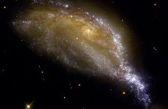 Una colisión galáctica en NGC 6745