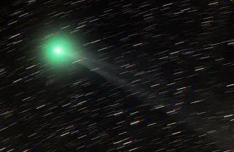 El Cometa Lemmon cerca del Polo Sur Celeste